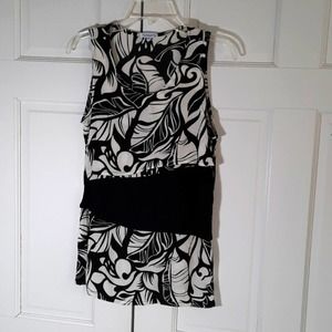 Tropical Black and White Dressy Tank Blouse.  Ladies Medium